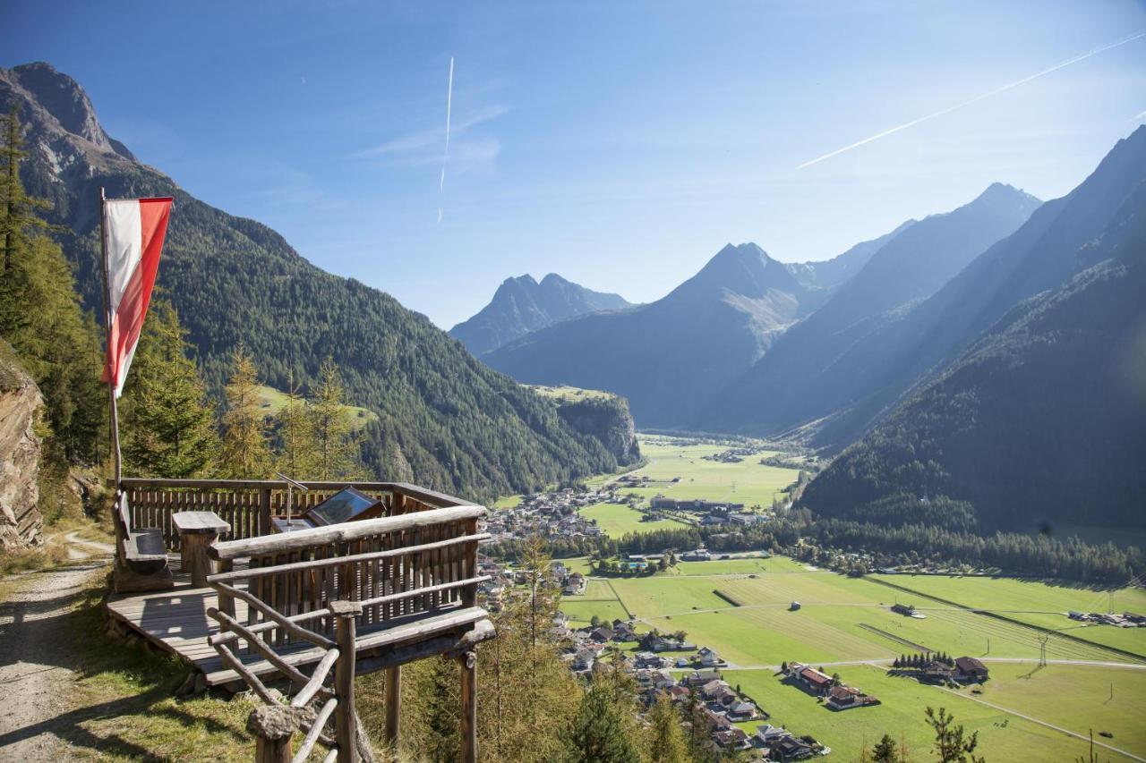 Landhaus Oetztalblick Längenfeld Esterno foto