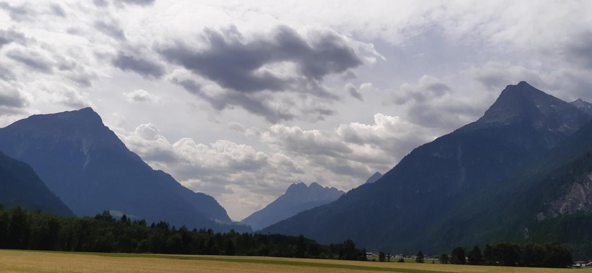 Landhaus Oetztalblick Längenfeld Esterno foto