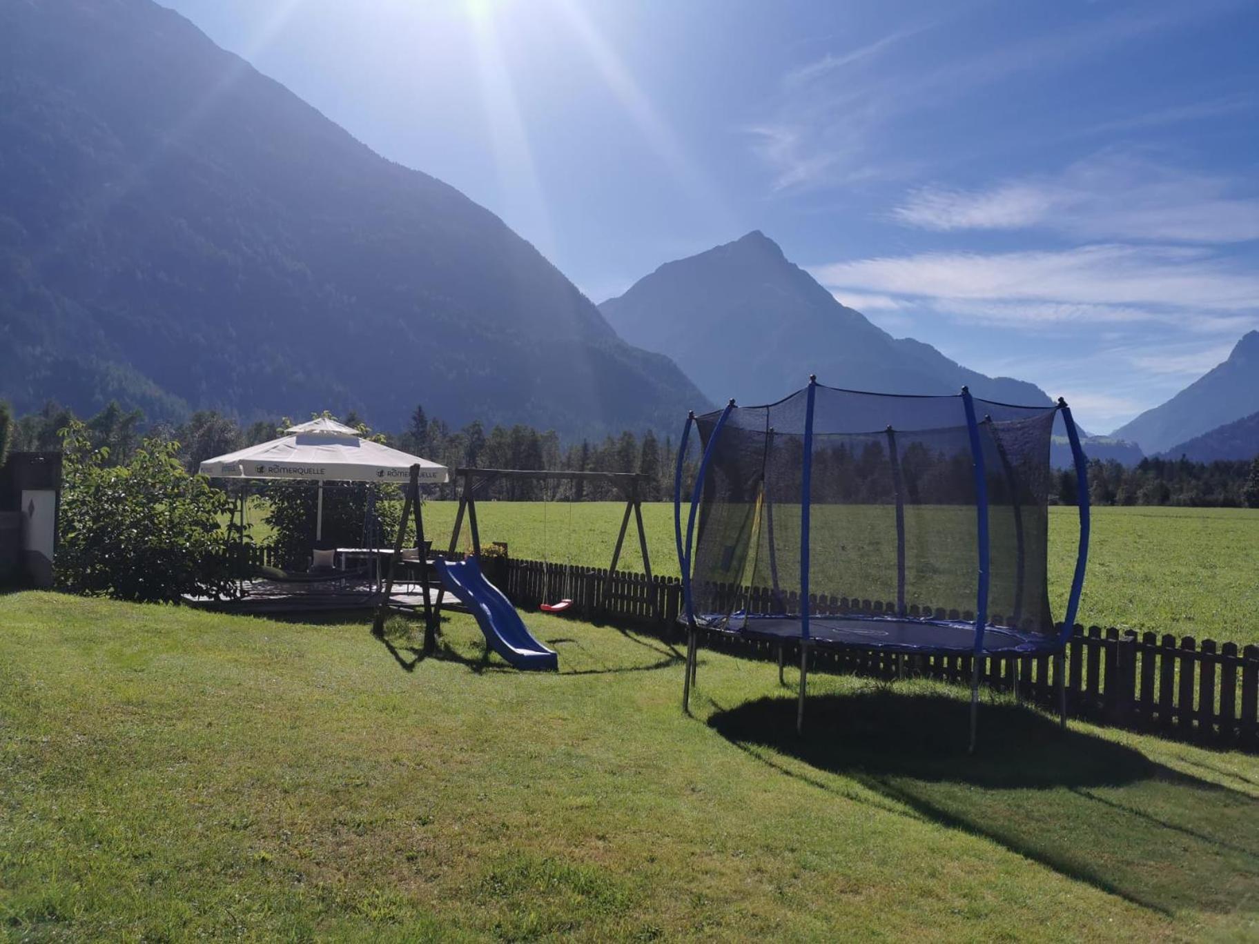 Landhaus Oetztalblick Längenfeld Esterno foto